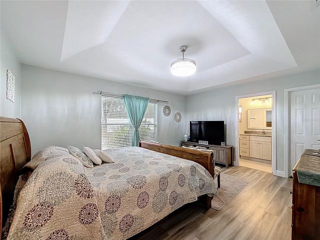 10 FIR ROAD, Ocala, FL 34472