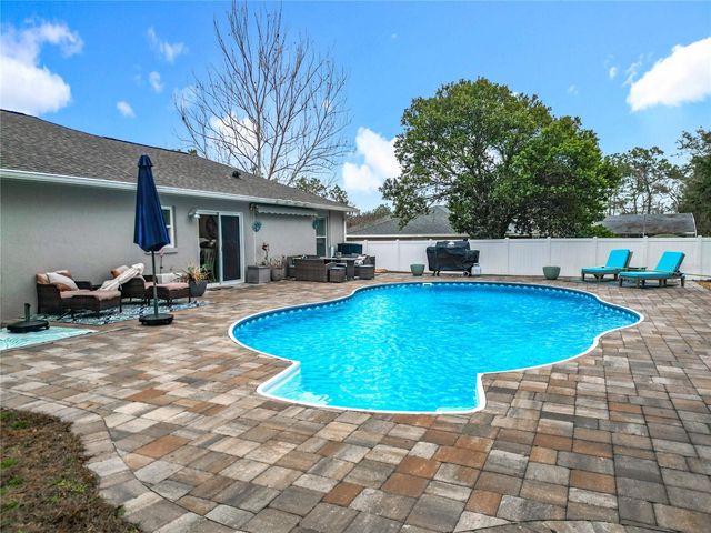 10 FIR ROAD, Ocala, FL 34472