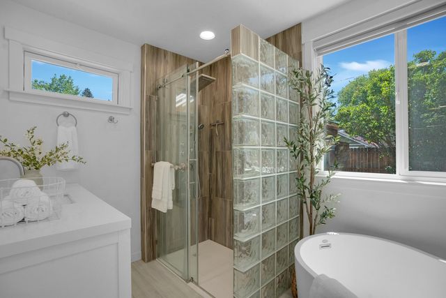 1117 NW Milwaukee Avenue, Bend, OR 97703