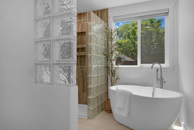 1117 NW Milwaukee Avenue, Bend, OR 97703