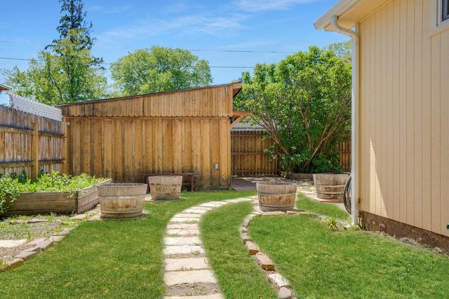 1117 NW Milwaukee Avenue, Bend, OR 97703