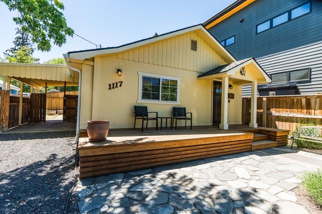 1117 NW Milwaukee Avenue, Bend, OR 97703