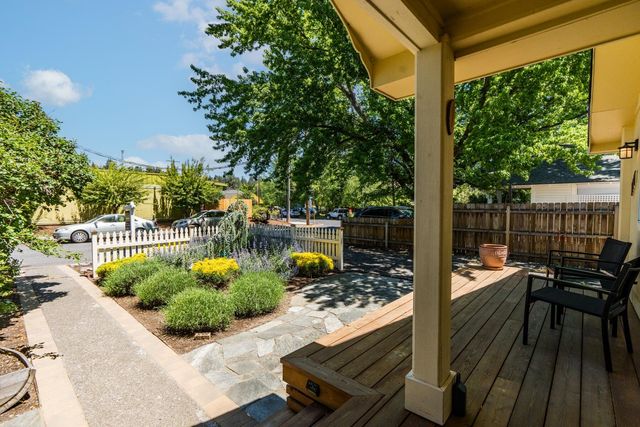 1117 NW Milwaukee Avenue, Bend, OR 97703