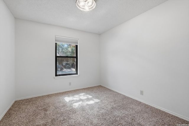 2331 WILD TURKEY W, San Antonio, TX 78232