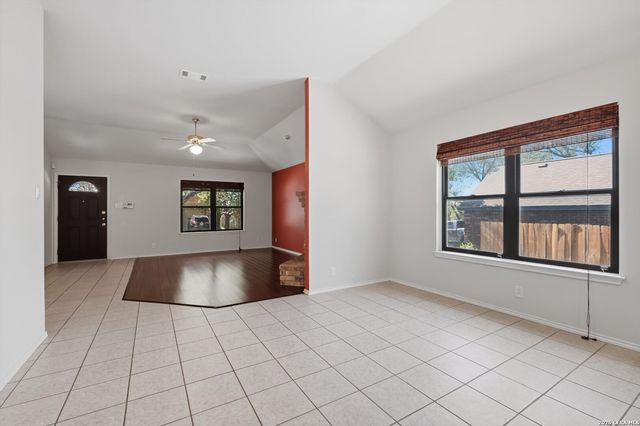 2331 WILD TURKEY W, San Antonio, TX 78232