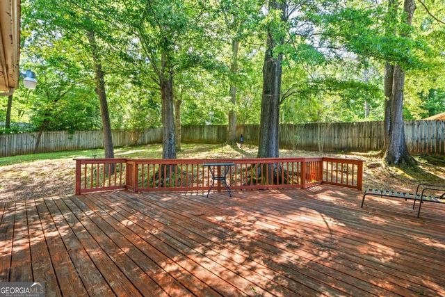 1009 College Station Road, Athens, GA 30605