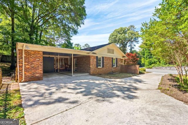 1009 College Station Road, Athens, GA 30605