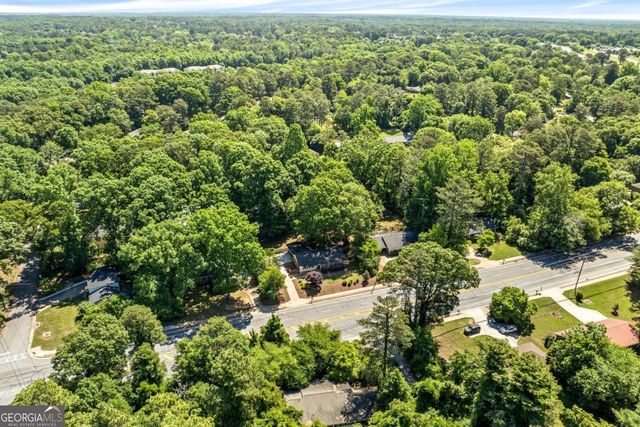 1009 College Station Road, Athens, GA 30605