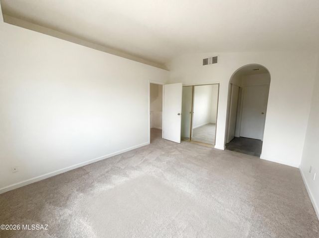 4325 W Blacksmith Street, Tucson, AZ 85741