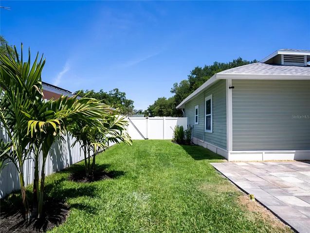 4058 39TH AVENUE N, St Petersburg, FL 33714
