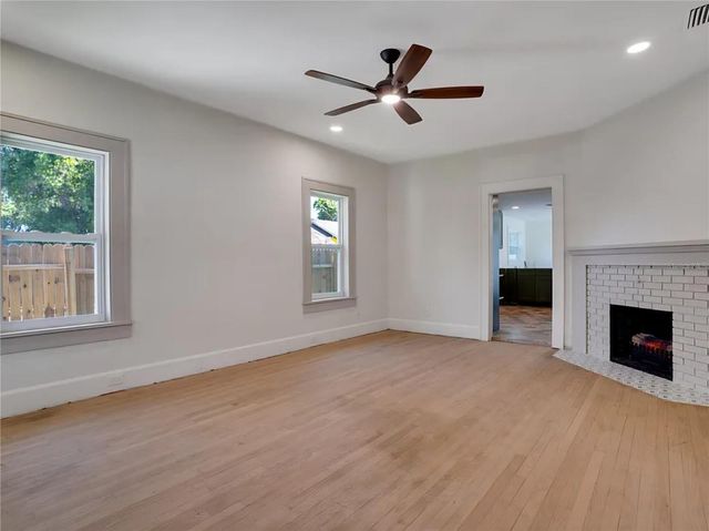 4058 39TH AVENUE N, St Petersburg, FL 33714
