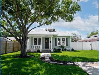 4058 39TH AVENUE N, St Petersburg, FL 33714