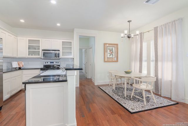 1716 Nordberg, Seguin, TX 78155