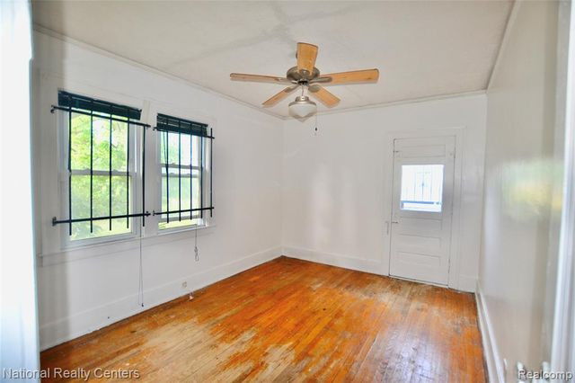 12245 Meyers Road, Detroit, MI 48227