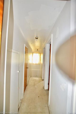 12245 Meyers Road, Detroit, MI 48227