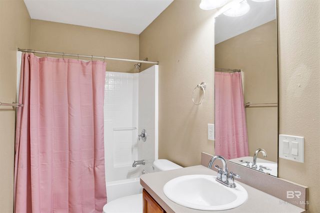 204 Woodsong Drive, Foley, AL 36535