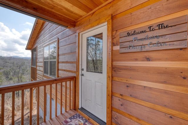 195 Lanes Way, Murphy, NC 28906