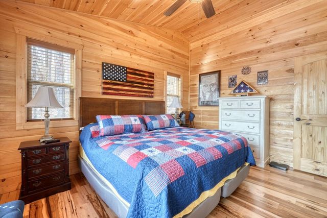 195 Lanes Way, Murphy, NC 28906