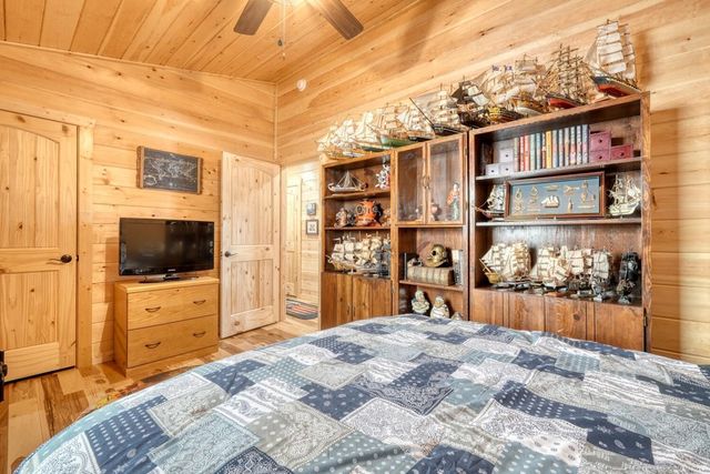 195 Lanes Way, Murphy, NC 28906