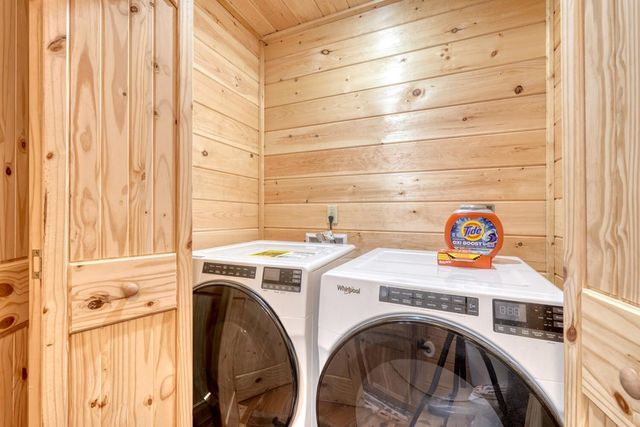 195 Lanes Way, Murphy, NC 28906