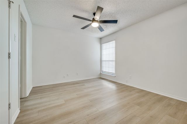 4006 Saint Christopher Lane, Dallas, TX 75287