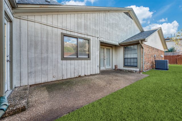 4006 Saint Christopher Lane, Dallas, TX 75287