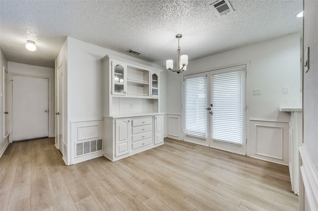 4006 Saint Christopher Lane, Dallas, TX 75287