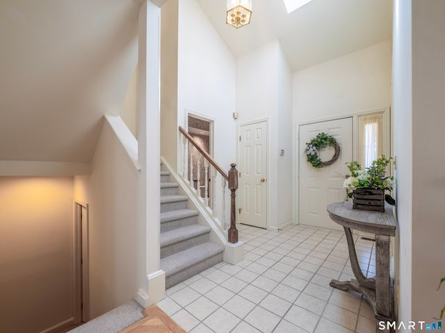 12 Boulevard Drive 31-172, Danbury, CT 06810