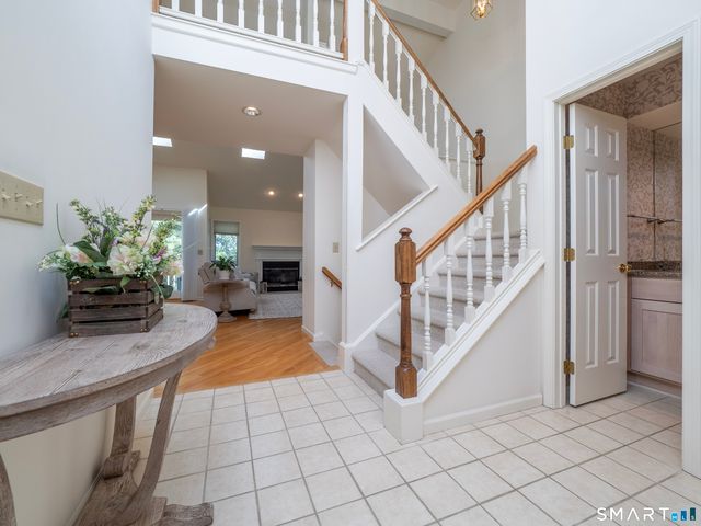 12 Boulevard Drive 31-172, Danbury, CT 06810