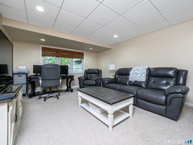 12 Boulevard Drive 31-172, Danbury, CT 06810