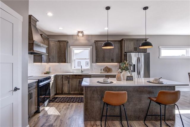 6006 Fuji Lane, Eau Claire, WI 54701