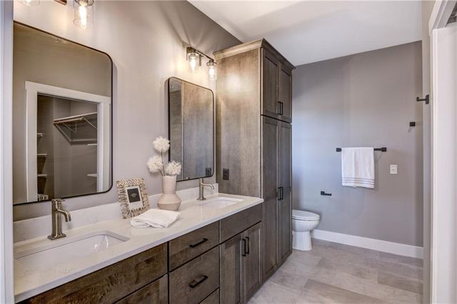 6006 Fuji Lane, Eau Claire, WI 54701