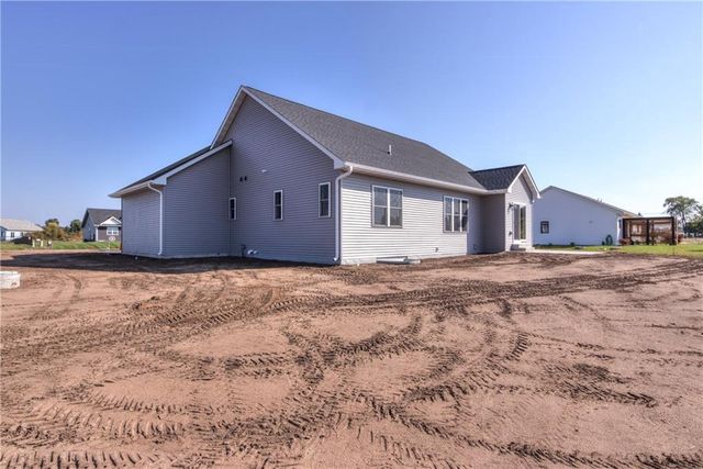 6006 Fuji Lane, Eau Claire, WI 54701