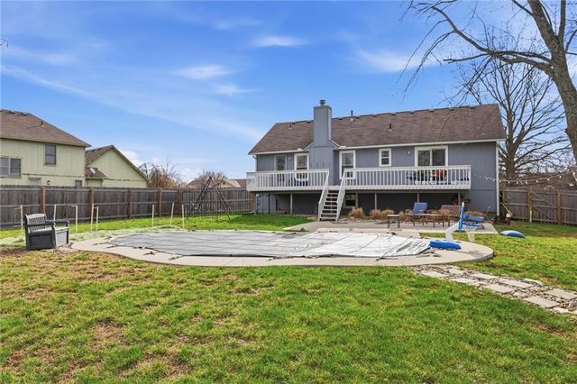 814 S PARK Drive, Raymore, MO 64083