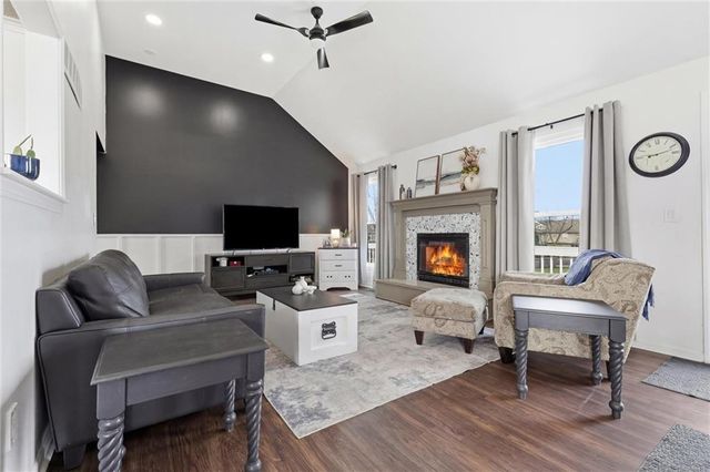 814 S PARK Drive, Raymore, MO 64083