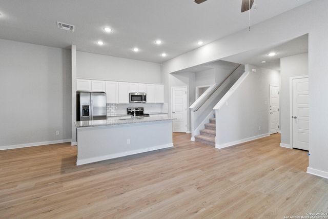 15530 Suess Hill, San Antonio, TX 78253