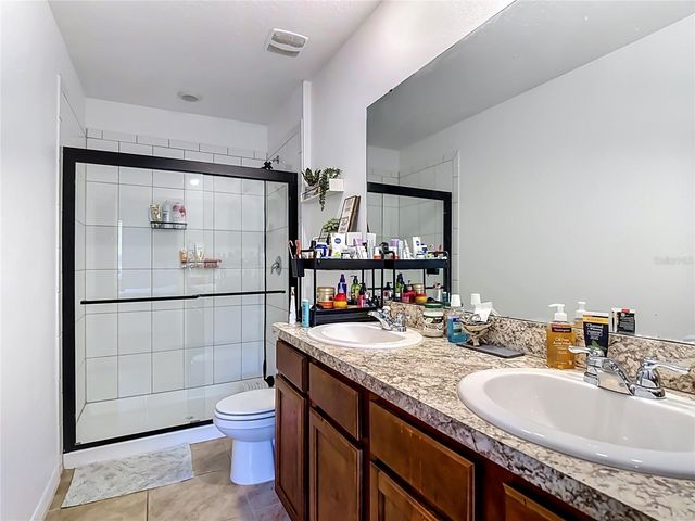 1229 YELLOW FINCH DRIVE, Davenport, FL 33837