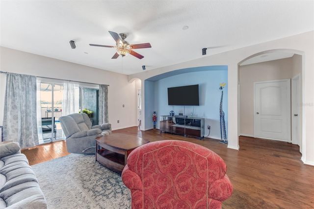 1511 BONITA BLUFF COURT, Ruskin, FL 33570