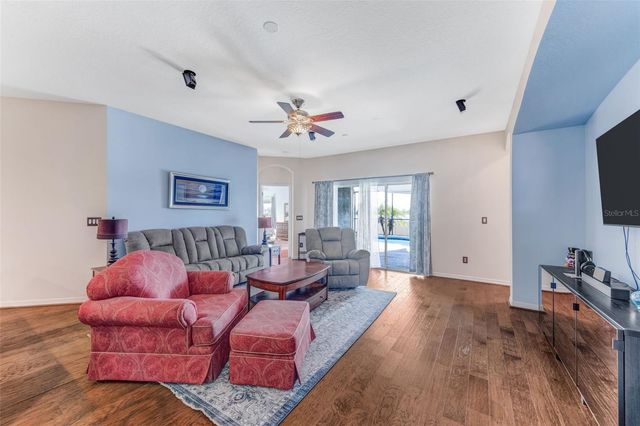 1511 BONITA BLUFF COURT, Ruskin, FL 33570