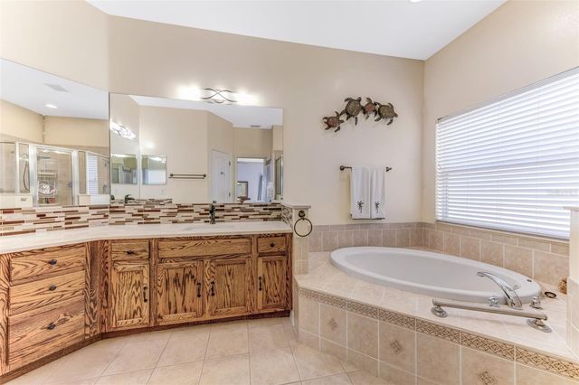1511 BONITA BLUFF COURT, Ruskin, FL 33570