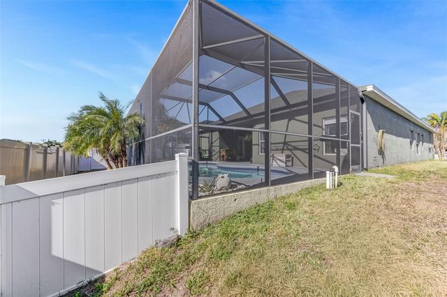 1511 BONITA BLUFF COURT, Ruskin, FL 33570