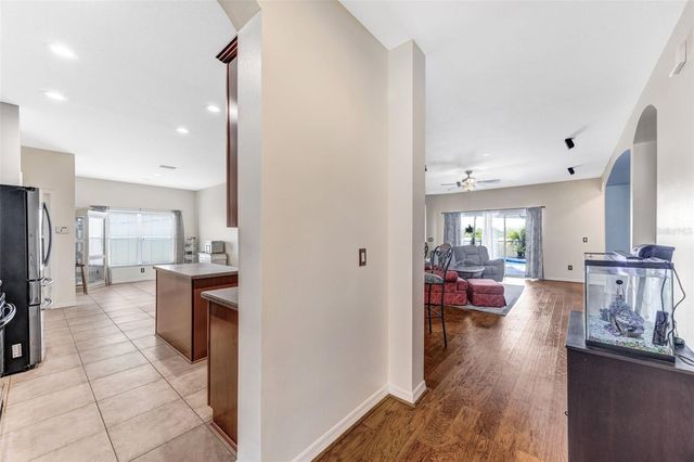 1511 BONITA BLUFF COURT, Ruskin, FL 33570