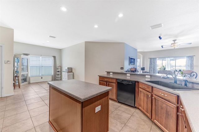 1511 BONITA BLUFF COURT, Ruskin, FL 33570