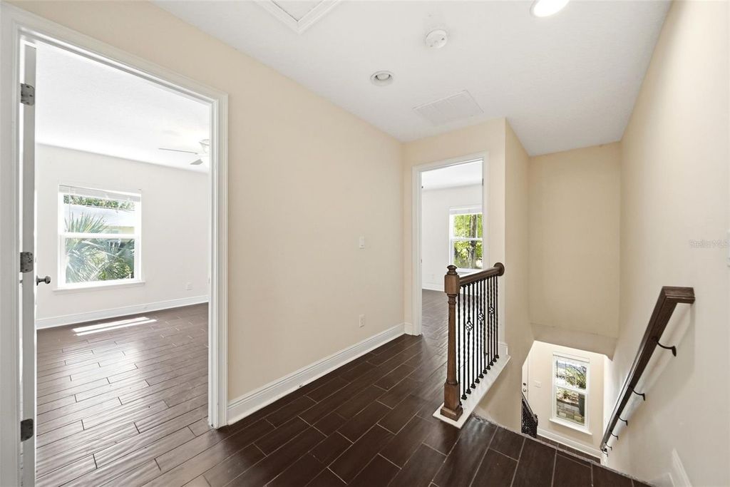 Image 11 of property listing at 729-733 PUTNAM AVENUE, Orlando, FL 32804