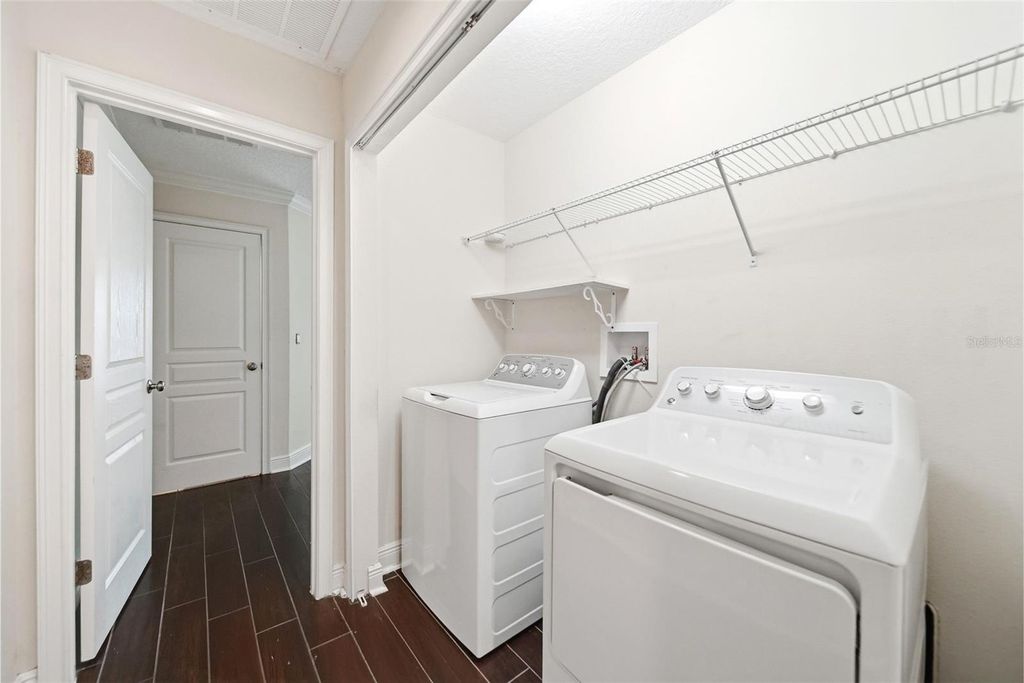 Image 14 of property listing at 729-733 PUTNAM AVENUE, Orlando, FL 32804
