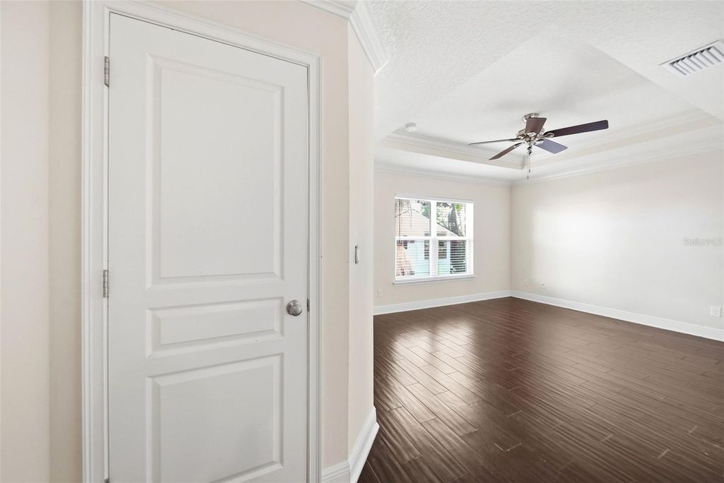 Image 15 of property listing at 729-733 PUTNAM AVENUE, Orlando, FL 32804