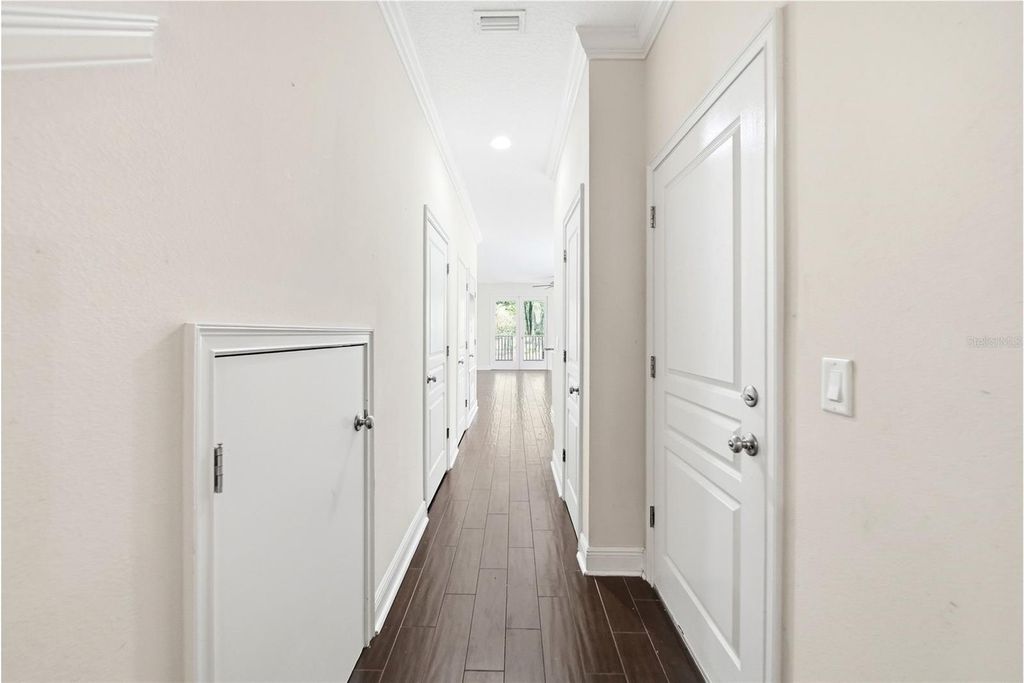 Image 3 of property listing at 729-733 PUTNAM AVENUE, Orlando, FL 32804