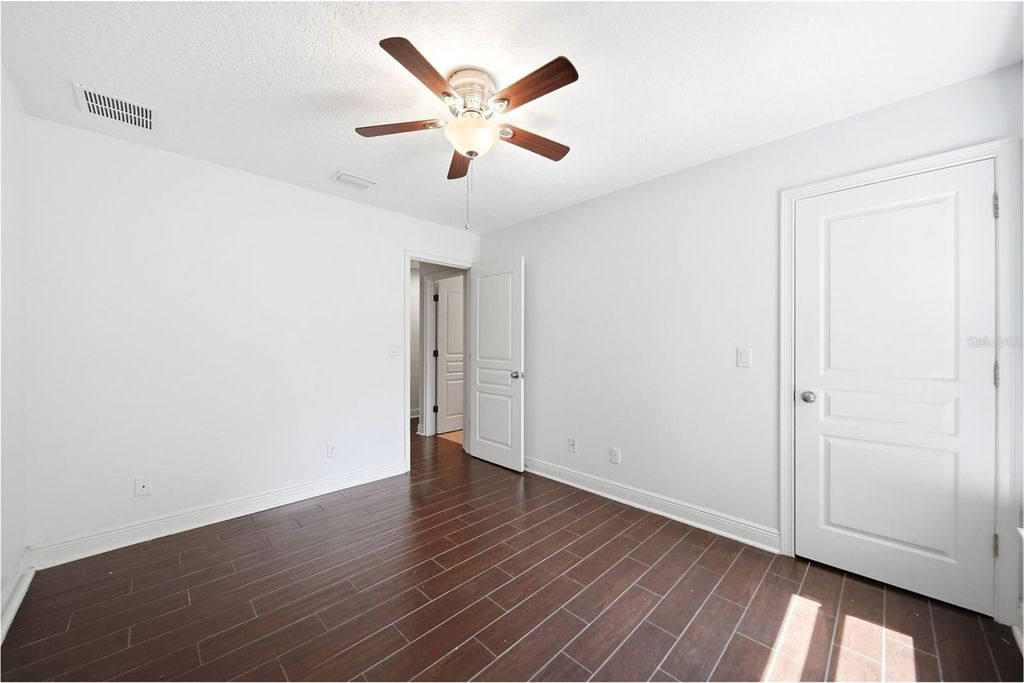 Image 22 of property listing at 729-733 PUTNAM AVENUE, Orlando, FL 32804