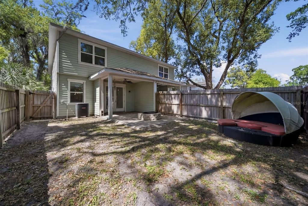 Image 26 of property listing at 729-733 PUTNAM AVENUE, Orlando, FL 32804