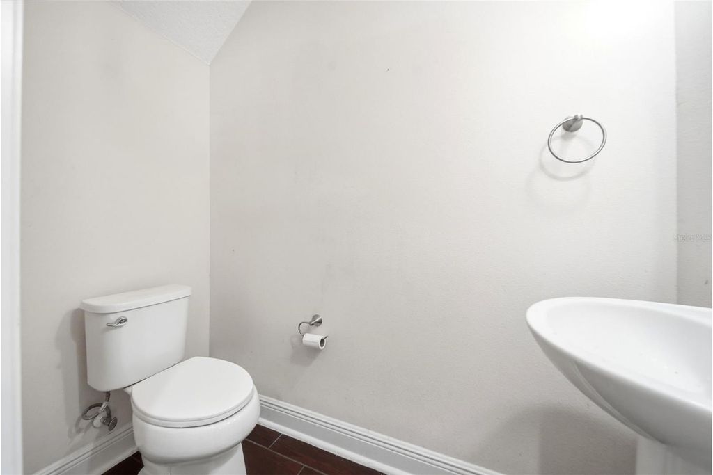 Image 5 of property listing at 729-733 PUTNAM AVENUE, Orlando, FL 32804